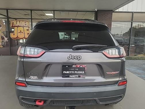 2021 Jeep Cherokee Trailhawk