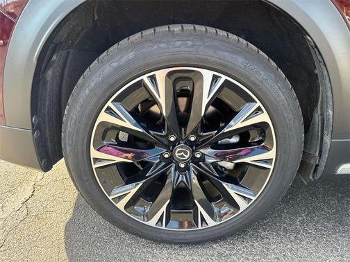 2024 Mazda CX-90 PHEV Premium Plus