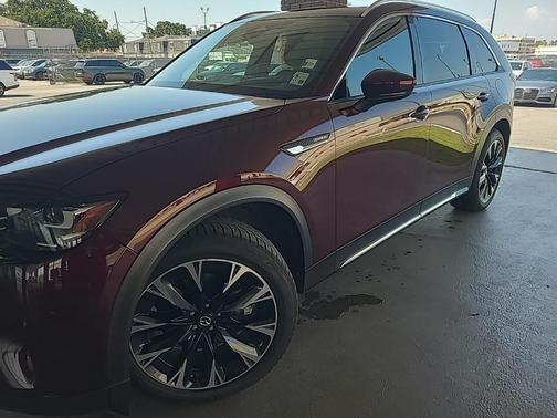 2024 Mazda CX-90 PHEV Premium Plus