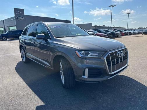 2020 Audi Q7 45 Premium Plus