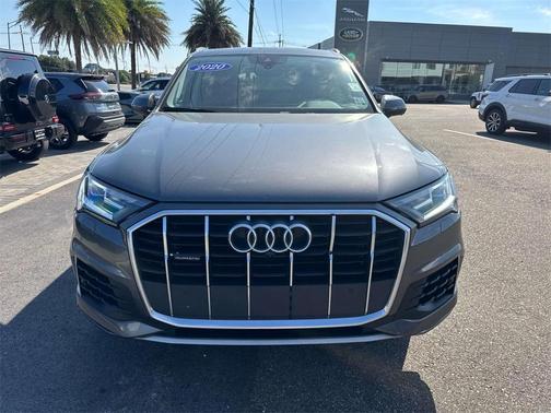 2020 Audi Q7 45 Premium Plus