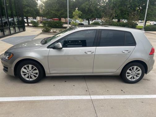 2016 Volkswagen Golf TSI S 4-Door