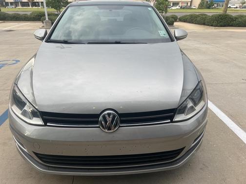 2016 Volkswagen Golf TSI S 4-Door