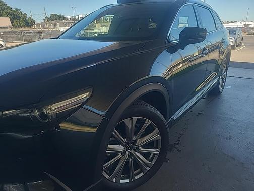 2023 Mazda CX-9 Signature