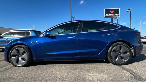 2019 Tesla Model 3 Long Range
