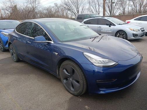 2019 Tesla Model 3 Long Range