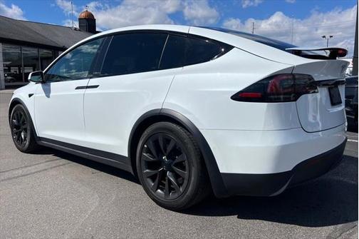 2022 Tesla Model X Dual Motor All-Wheel Drive