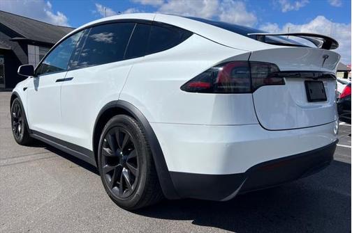 2022 Tesla Model X Dual Motor All-Wheel Drive