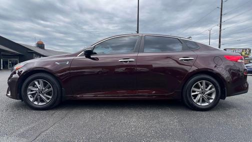 Sangria 2020 Kia Optima LX
