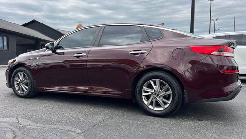 Sangria 2020 Kia Optima LX