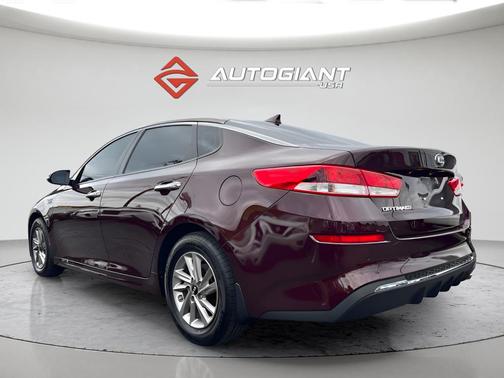 Sangria 2020 Kia Optima LX