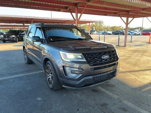 2017 Ford Explorer sport