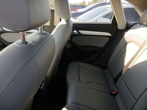 2017 Audi Q3 2.0T Premium