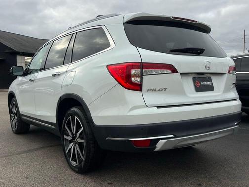 2020 Honda Pilot Touring 8-Passenger