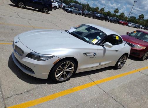White Metallic 2015 BMW Z4 sDrive35i