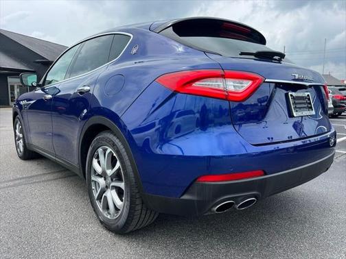 2017 Maserati Levante Base