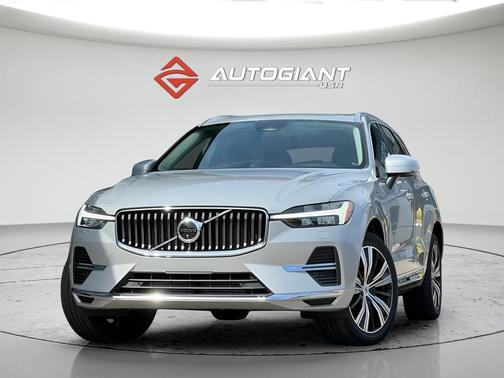 2022 Volvo XC60 Recharge Plug-In Hybrid T8 Inscription