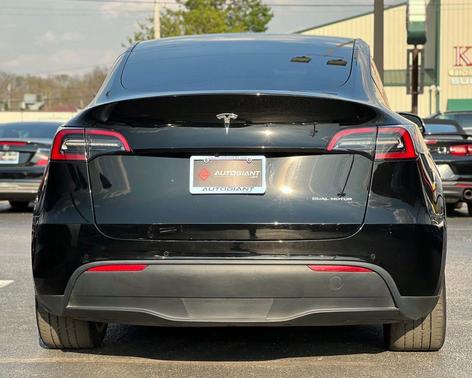 2021 Tesla Model Y Long Range Dual Motor All-Wheel Drive
