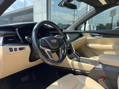 2019 Cadillac XT5 Base