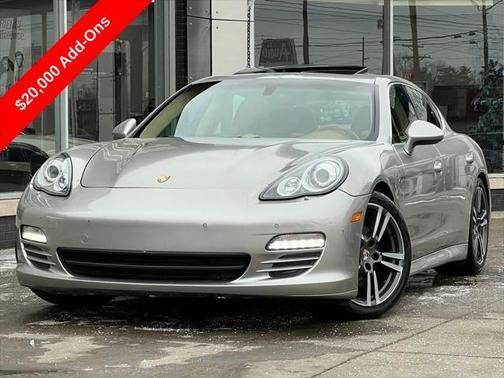 2012 Porsche Panamera 4
