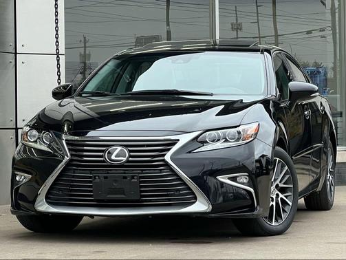 2017 Lexus ES 350 Base