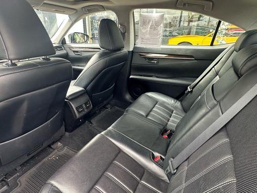 2017 Lexus ES 350 Base