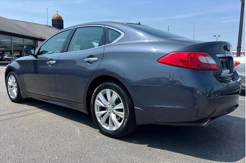 2011 INFINITI M37 Base