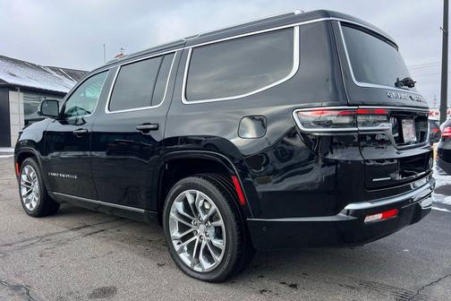 2022 Jeep Grand Wagoneer Series II