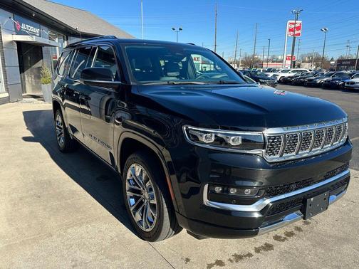 2022 Jeep Grand Wagoneer Series II