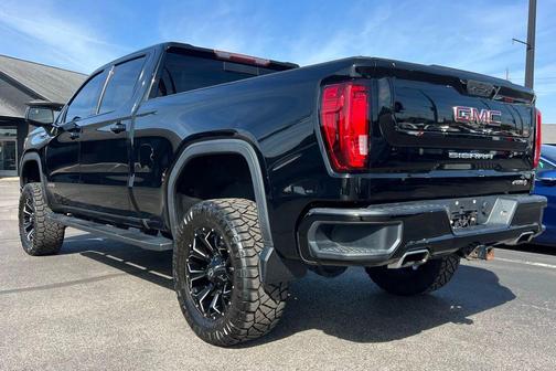 2019 GMC Sierra 1500 AT4