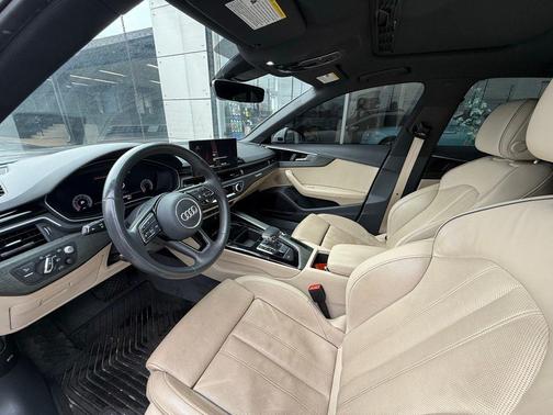 2020 Audi A4 45 Prestige