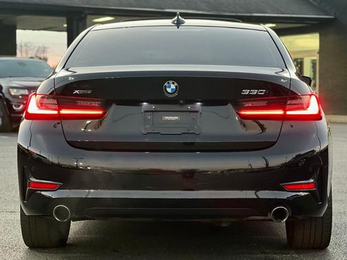 2021 BMW 330 xDrive