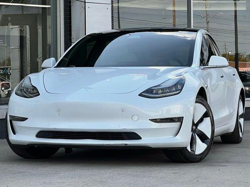 2019 Tesla Model 3 Standard Range Plus