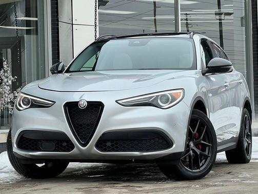 2019 Alfa Romeo Stelvio Sport