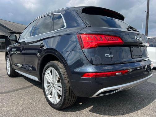 2019 Audi Q5 2.0T Premium Plus