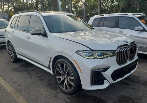 2021 BMW X7 M50i