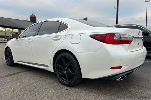 2016 Lexus ES 350 Base