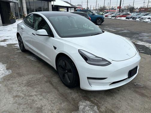 2023 Tesla Model 3 Standard Range