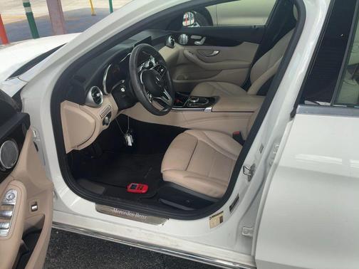 2021 Mercedes-Benz GLC 300 4MATIC