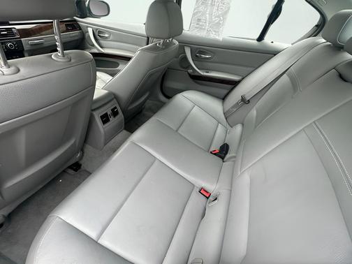 Deep Sea Blue Metallic 2011 BMW 328 328i