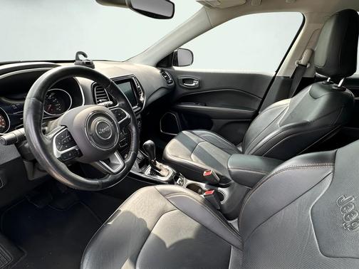 Granite Crystal Metallic Clearcoat 2020 Jeep Compass Limited