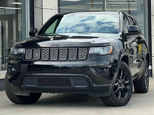 2018 Jeep Grand Cherokee Altitude
