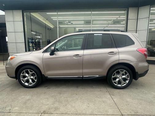 2016 Subaru Forester 2.5i Touring