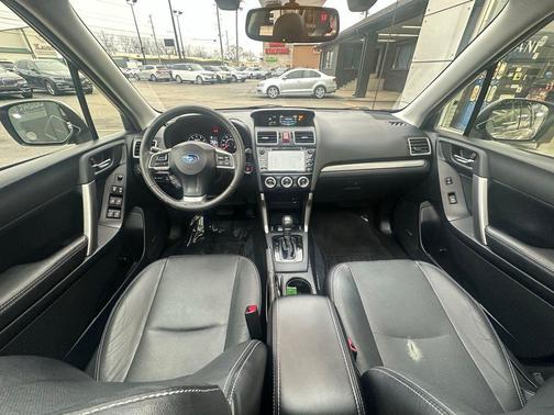 2016 Subaru Forester 2.5i Touring