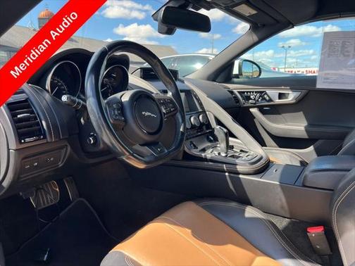 2017 Jaguar F-TYPE R
