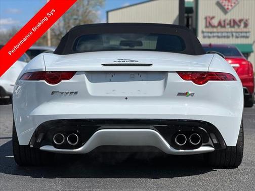 2017 Jaguar F-TYPE R