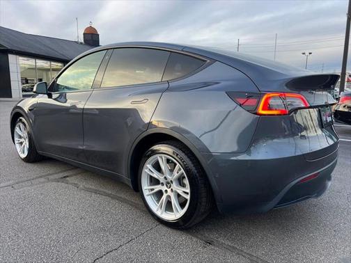 2021 Tesla Model Y Long Range Dual Motor All-Wheel Drive