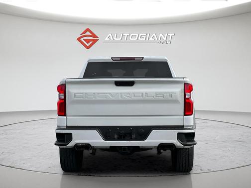 Summit White 2022 Chevrolet Silverado 1500 RST