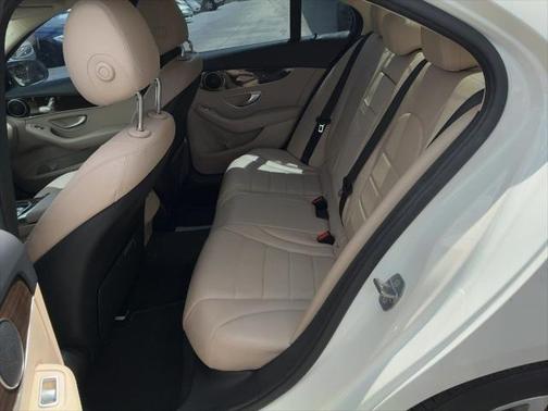 2017 Mercedes-Benz C-Class Luxury