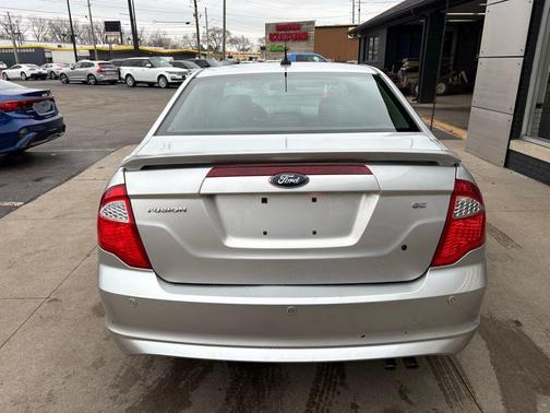 2012 Ford Fusion SE